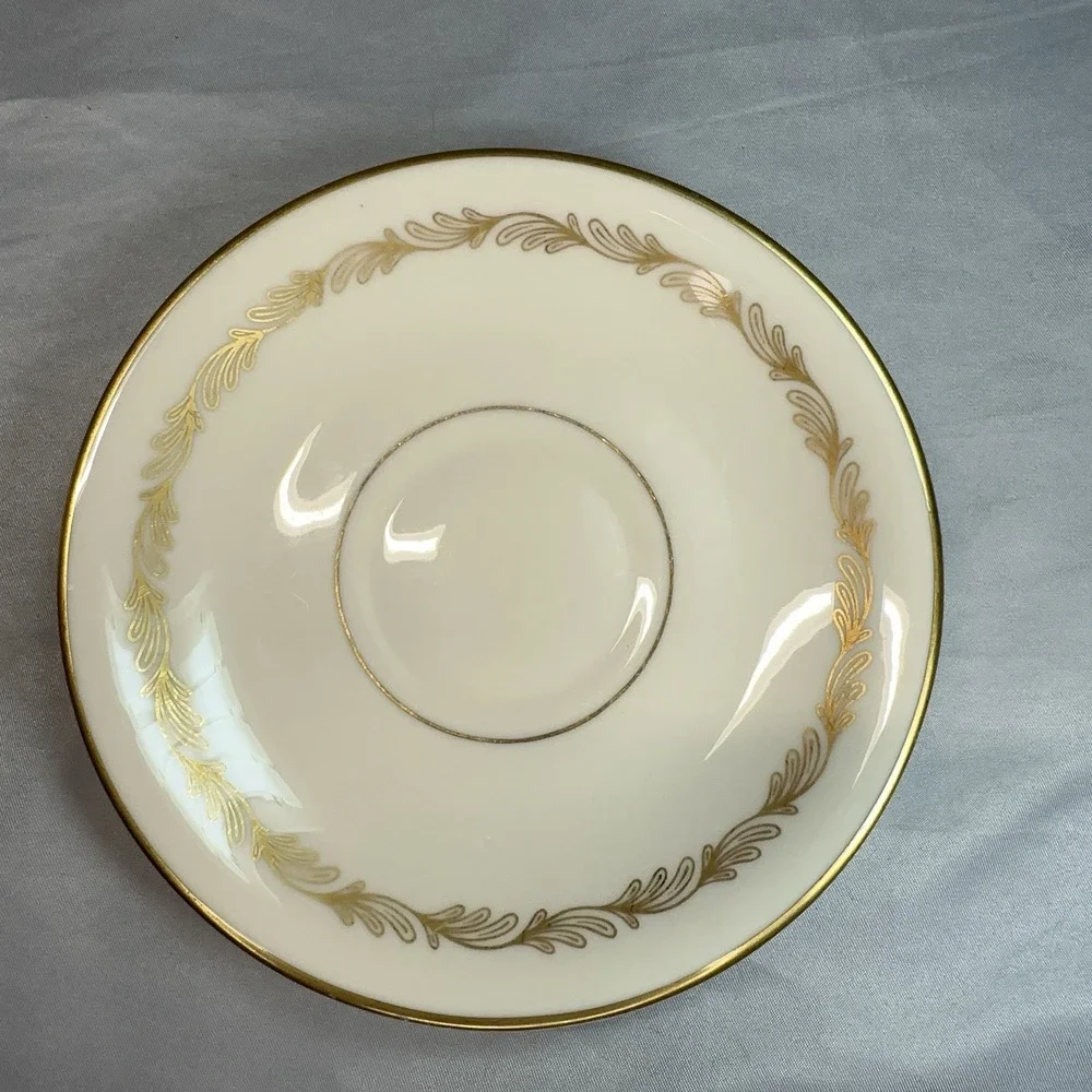Tiffany & Co Gold Laurel Teacup and Saucer Set Cream Porcelain Japan‎ Gilt Rim